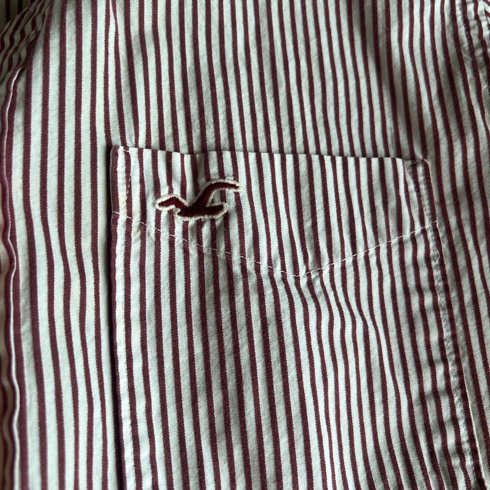 Hollister Pacific Merch Red Stripe Button Down Shirt Cotton Size M - Picture 3 of 4